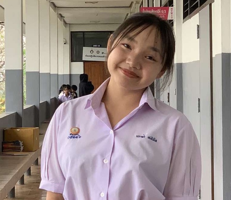 Miss Napaporn Kengchailai